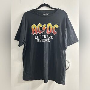 AC/DC band t shirt
